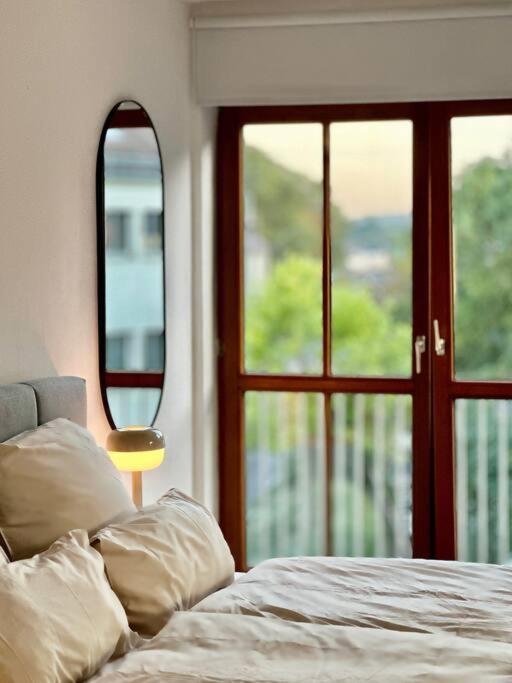 Wohnung Alte Mainbruecke - Gratis Kaffee - Netflix - Balkon 维尔茨堡 外观 照片