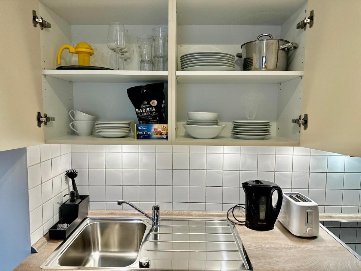 Wohnung Alte Mainbruecke - Gratis Kaffee - Netflix - Balkon 维尔茨堡 外观 照片