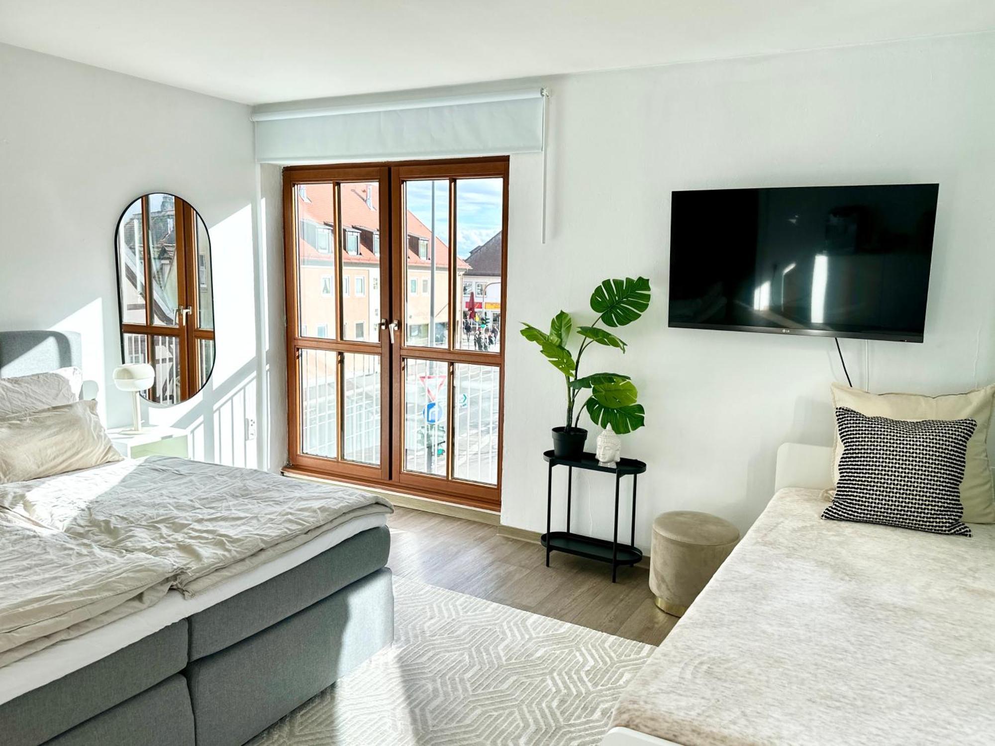 Wohnung Alte Mainbruecke - Gratis Kaffee - Netflix - Balkon 维尔茨堡 外观 照片